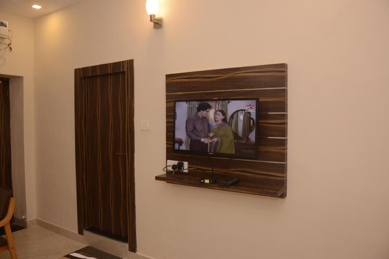 Hotel Bharat Kota  Exteriör bild